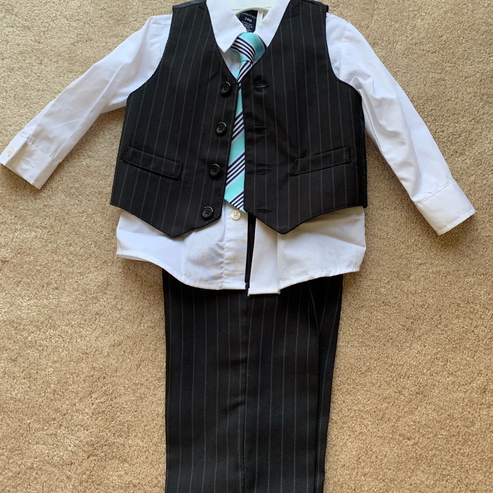 Size 7 and 24m boy’s pinstriped suits.
